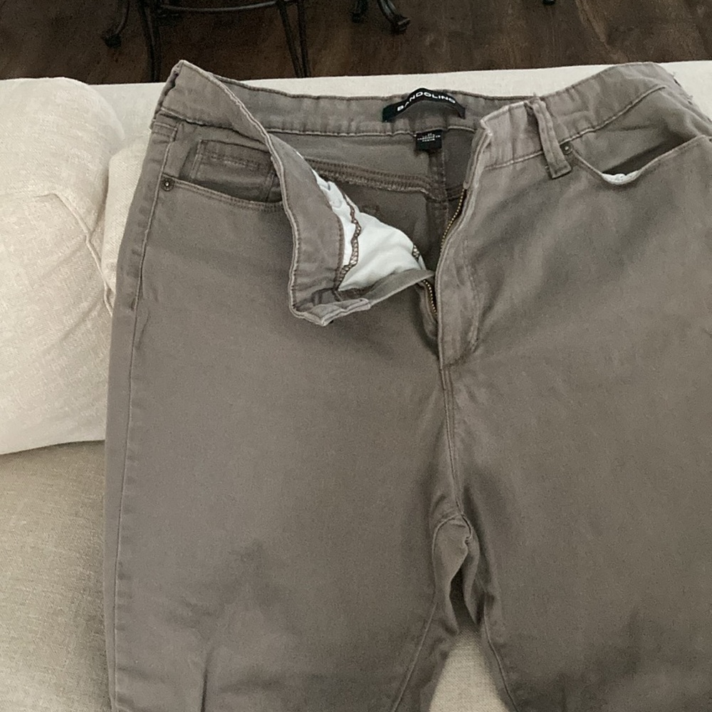 Pants - Picture 3 of 4